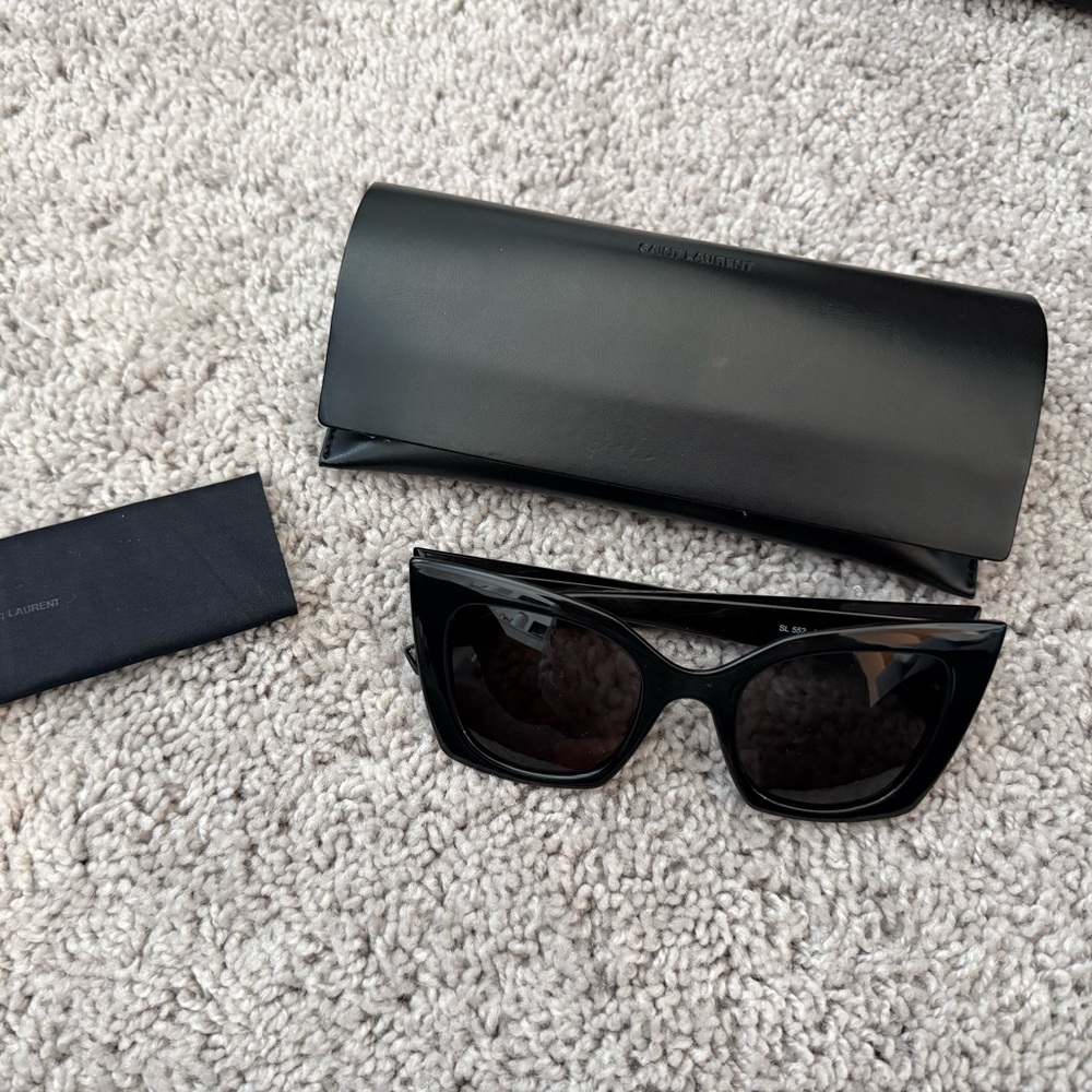 Saint Laurent SL552 Sunglasses